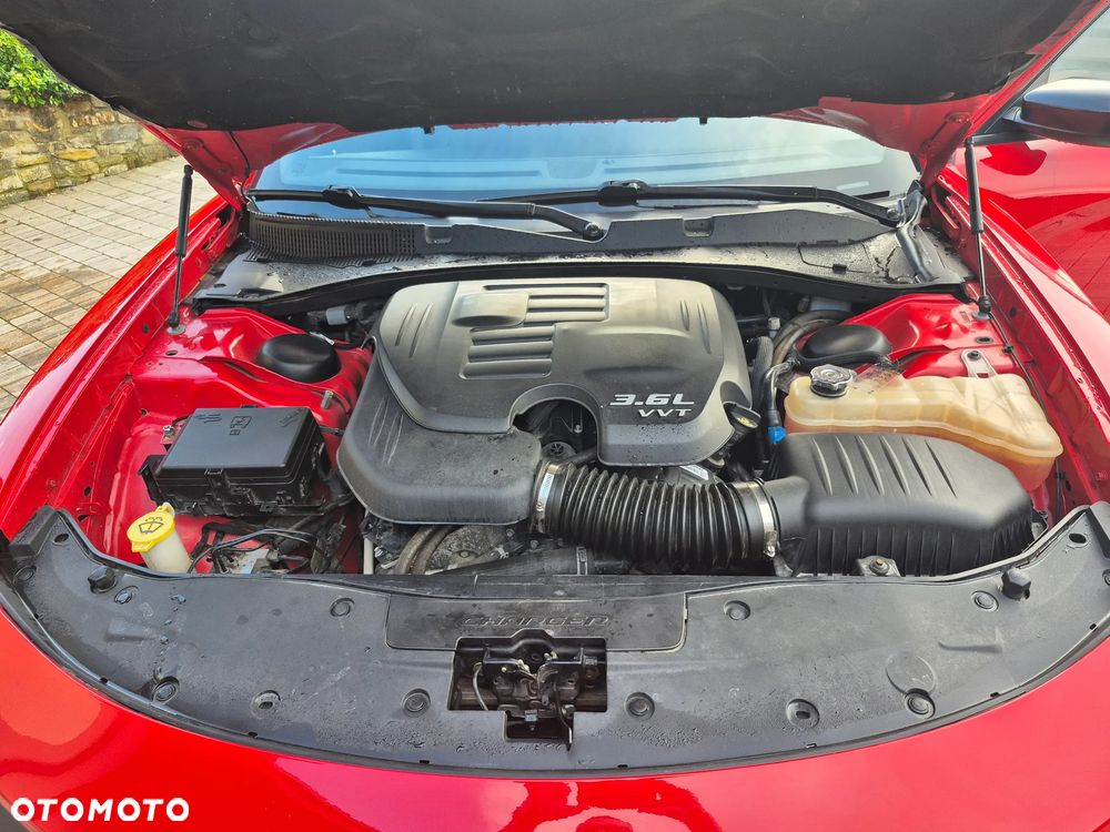 Dodge Charger 3.6 GT - 11