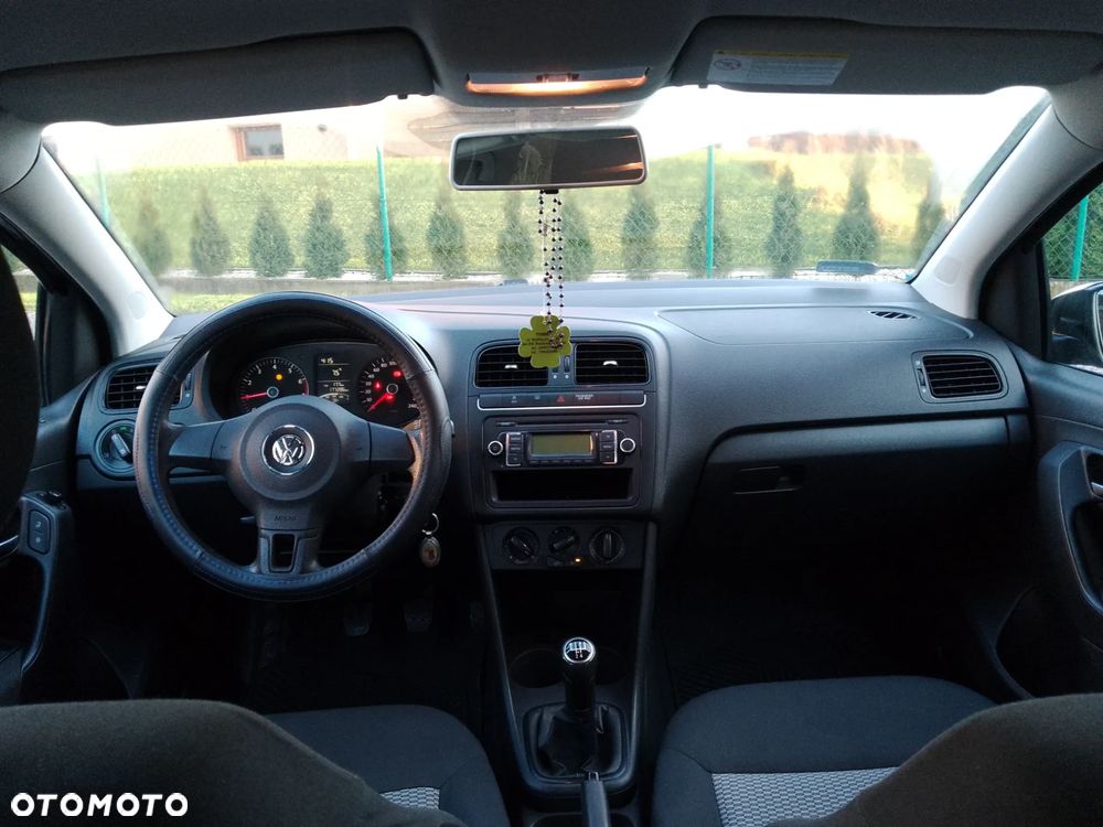 Volkswagen Polo - 11