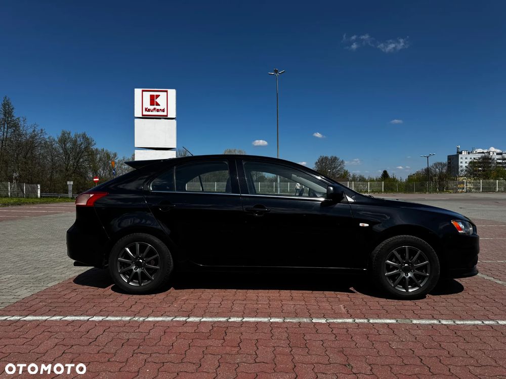 Mitsubishi Lancer 1.8 Intense - 13