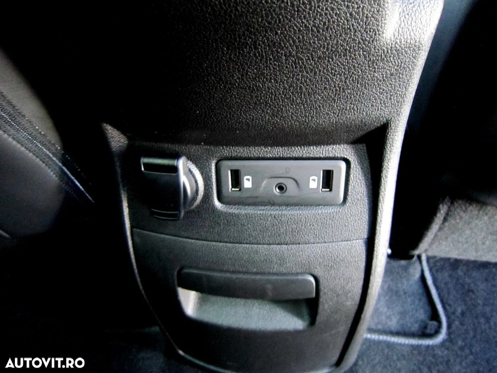 Renault Grand Scenic - 33