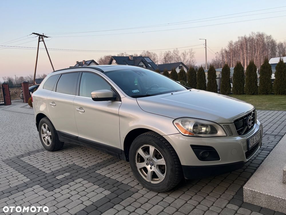 Volvo XC 60 D5 AWD - 1