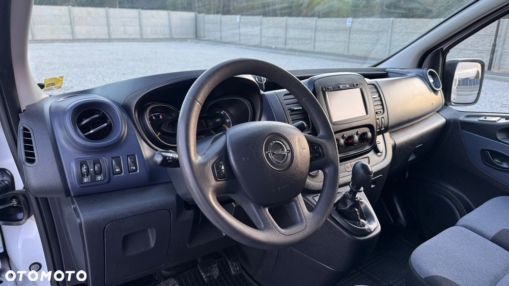 Opel VIVARO, Salon Polska LONG - 22