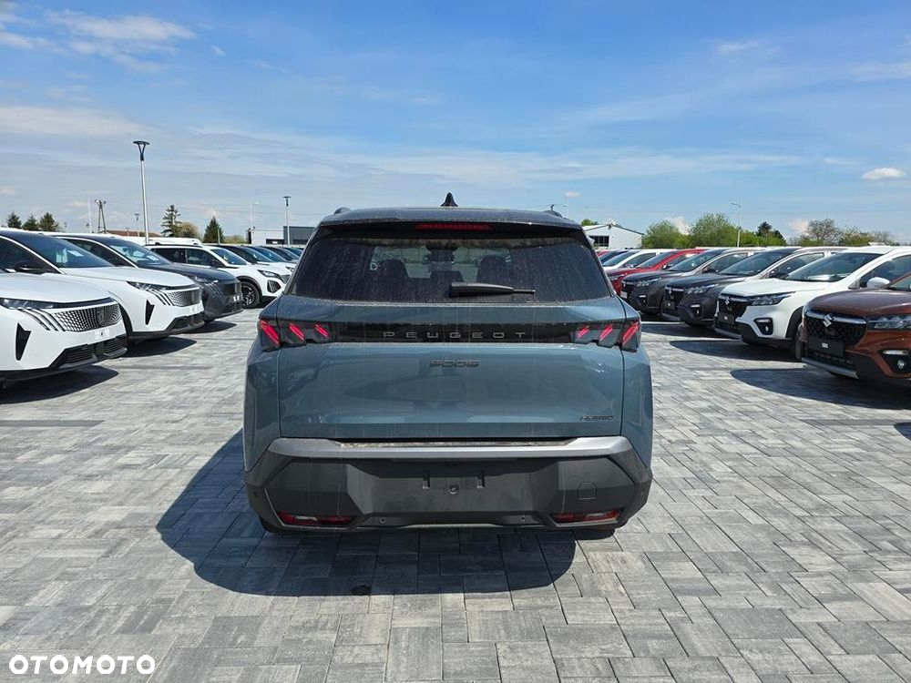 Peugeot 5008 - 5