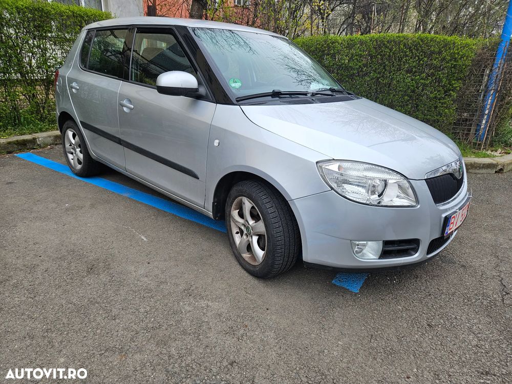 Skoda Fabia 1.2 HTP STYLE EDITION - 10