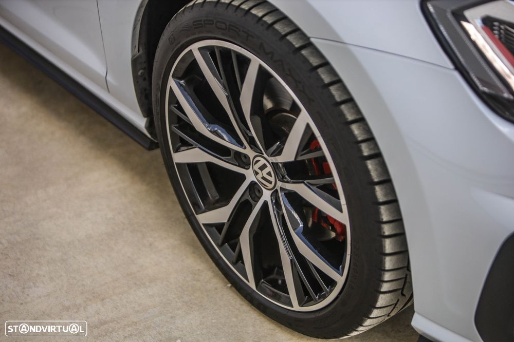 VW Golf GTI Performance BlueMotion DSG - 27