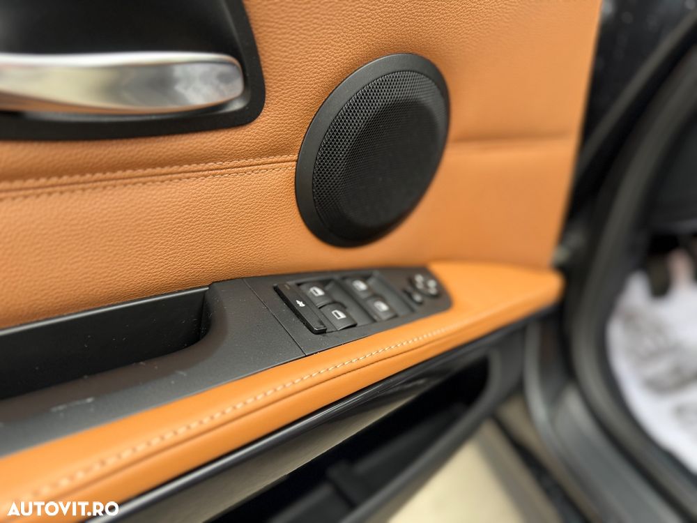 BMW Seria 3 320d Blue Performance Luxury Line - 14