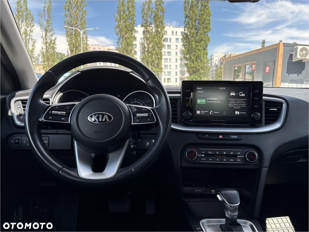 Kia Ceed 1.5 T-GDI M DCT - 12
