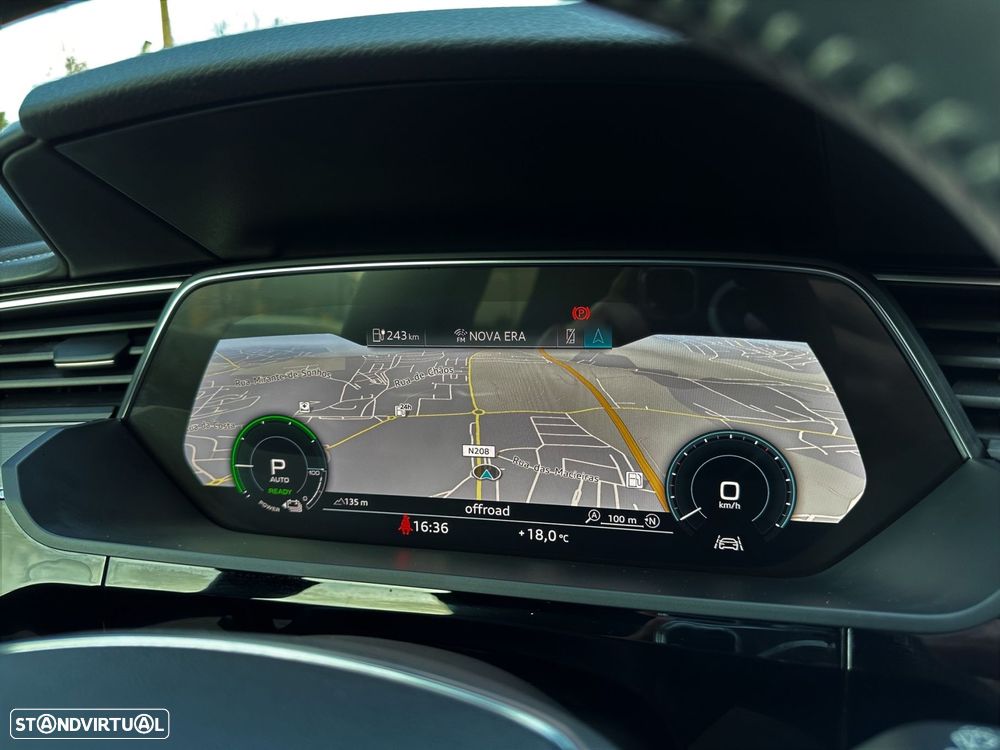 Audi e-tron 55 quattro S line - 37