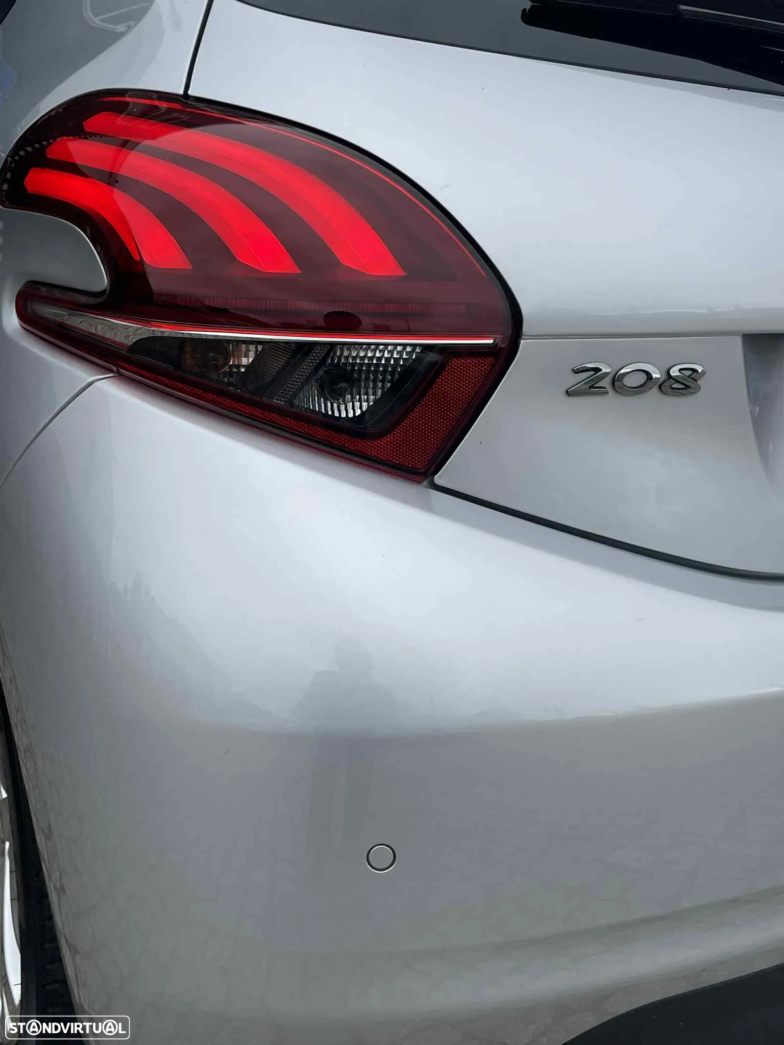 Peugeot 208 1.2 PureTech Style - 9