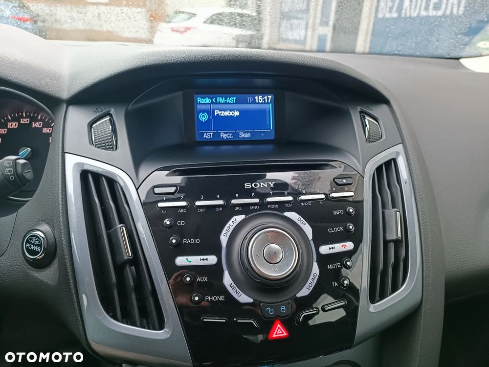 Ford Focus 1.6 EcoBoost Titanium - 20
