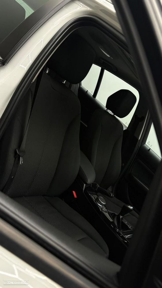 BMW 116 d Sport Line - 27