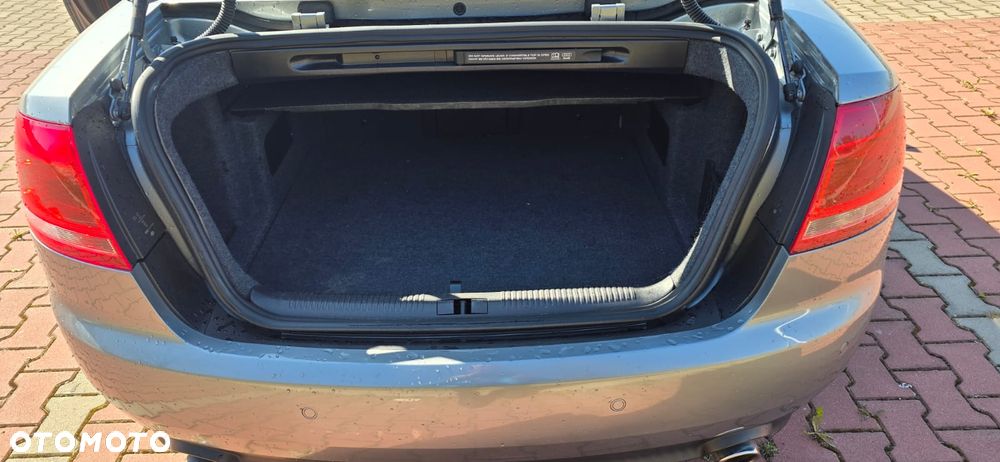 Audi A4 Cabrio 1.8 T multitronic - 16