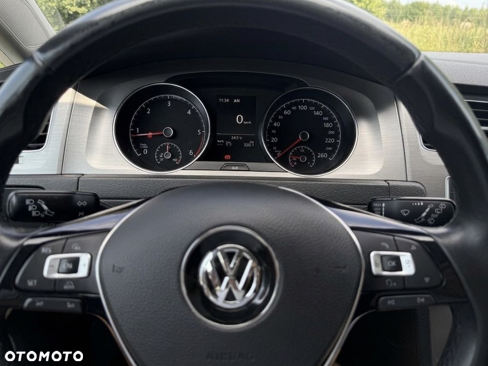 Volkswagen Golf 1.6 TDI BlueMotion Trendline - 16