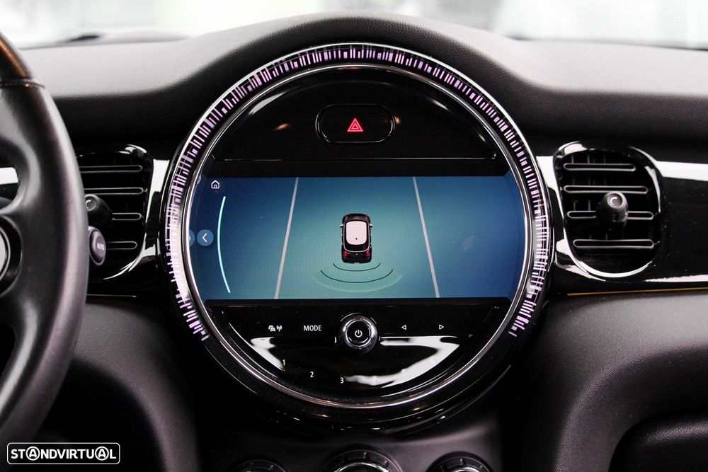 MINI 5 Portas Cooper Auto - 40