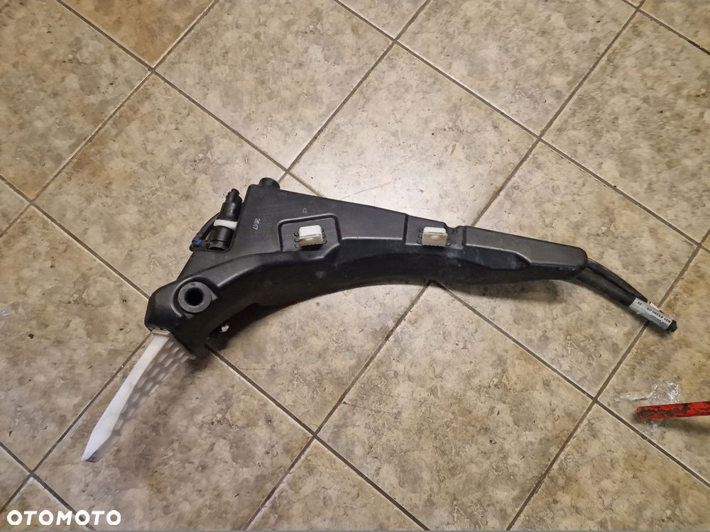 zbiornik spryskiwaczy audi rs3 2017 8v0955449 - 2