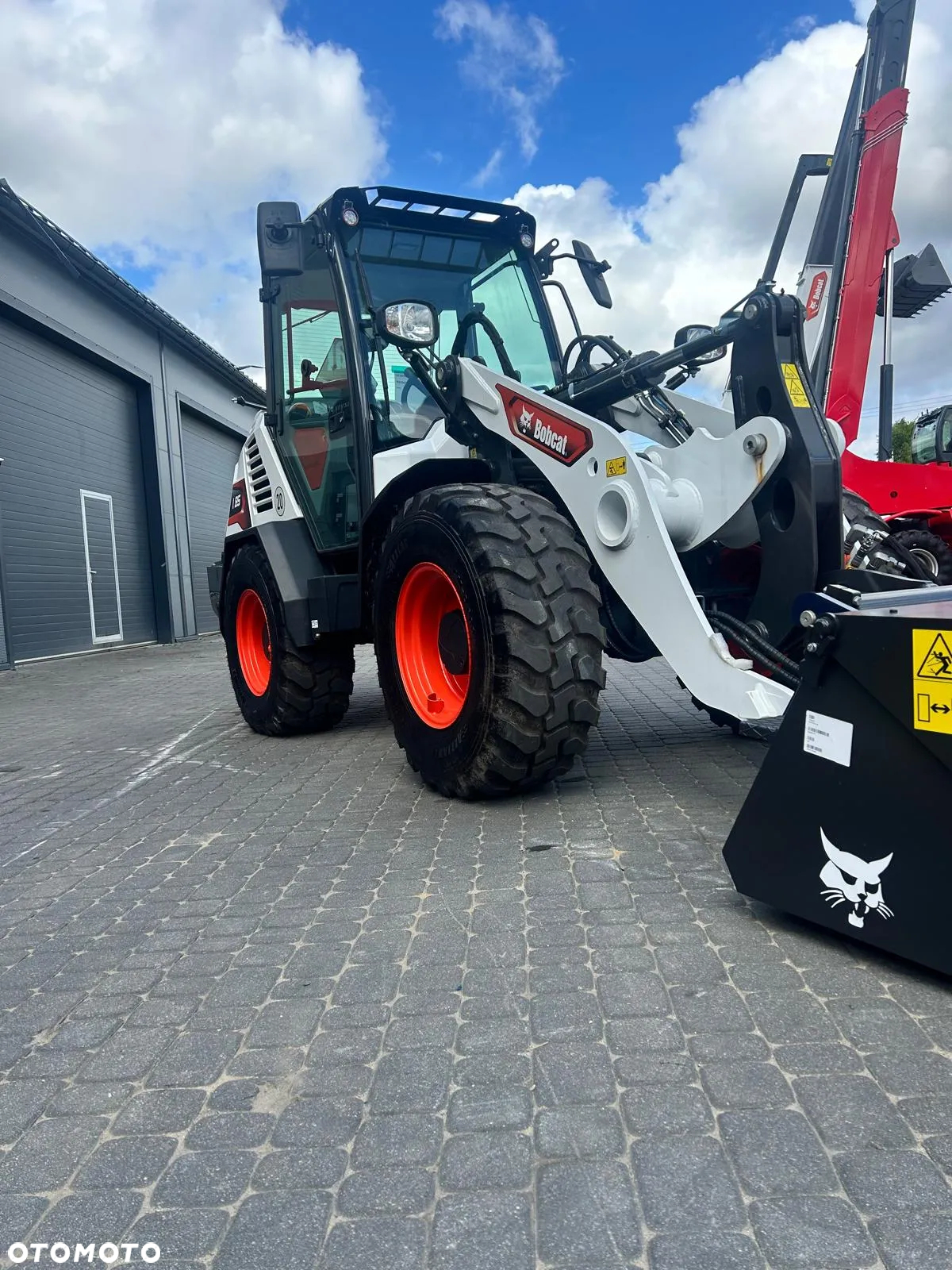 Bobcat L85 - 18