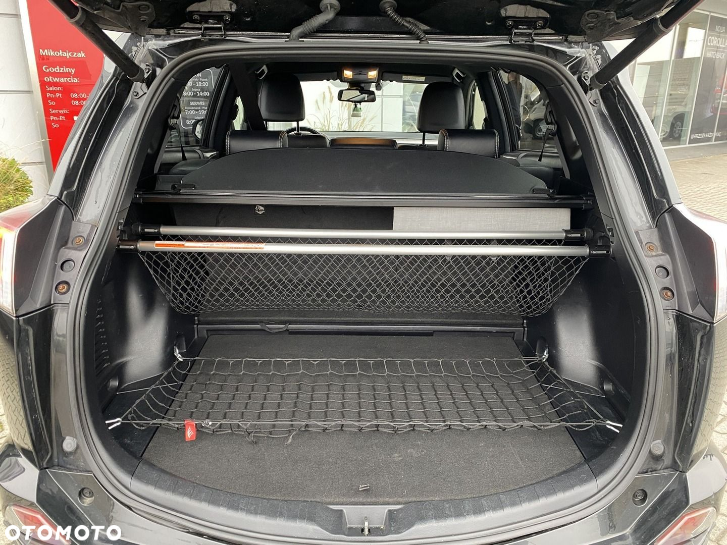 Toyota RAV4 - 22