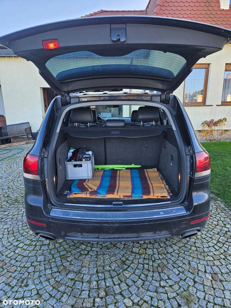 Volkswagen Touareg - 5