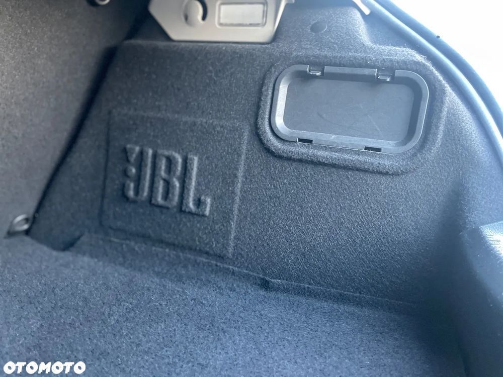 Peugeot 207 150 Turbo Platinum - 27