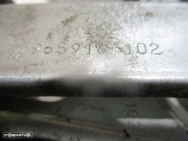 Elevador Sem Motor 910568102   965916102   910585103   910870101  966416103   910854106 RENAULT GRAND SCENIC 3 FASE 2  2014 1.6 DCI 130CV 5P CINZA TE - 5