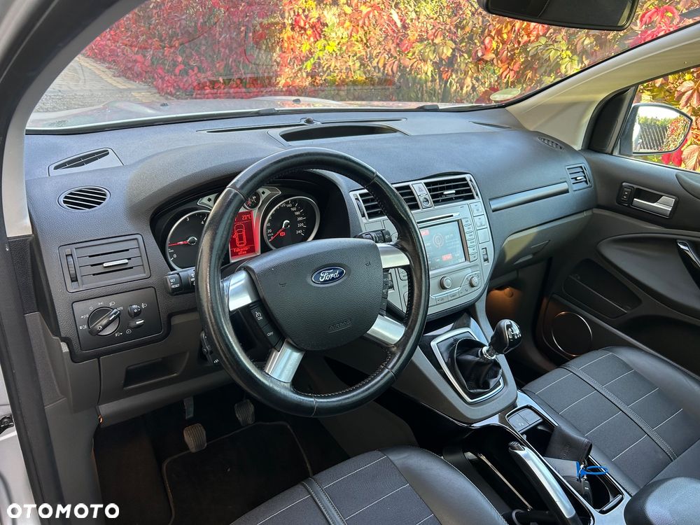 Ford Kuga 2.0 TDCi Titanium - 31