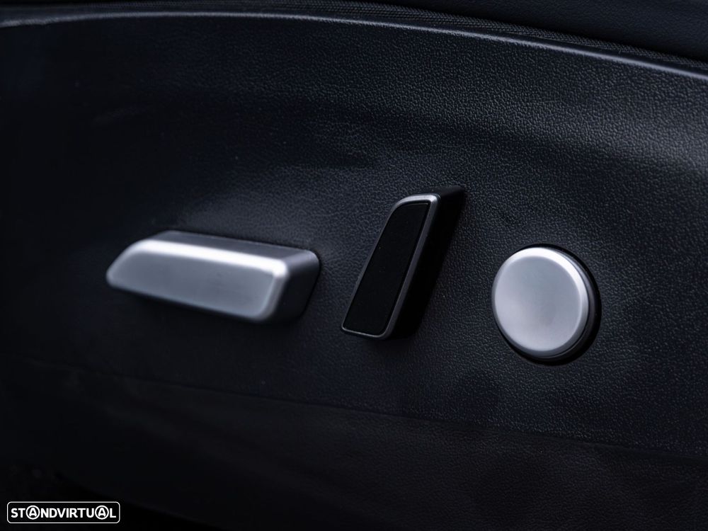 Tesla Model Y Tração Traseira - 9