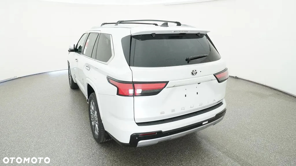 Toyota Sequoia - 19