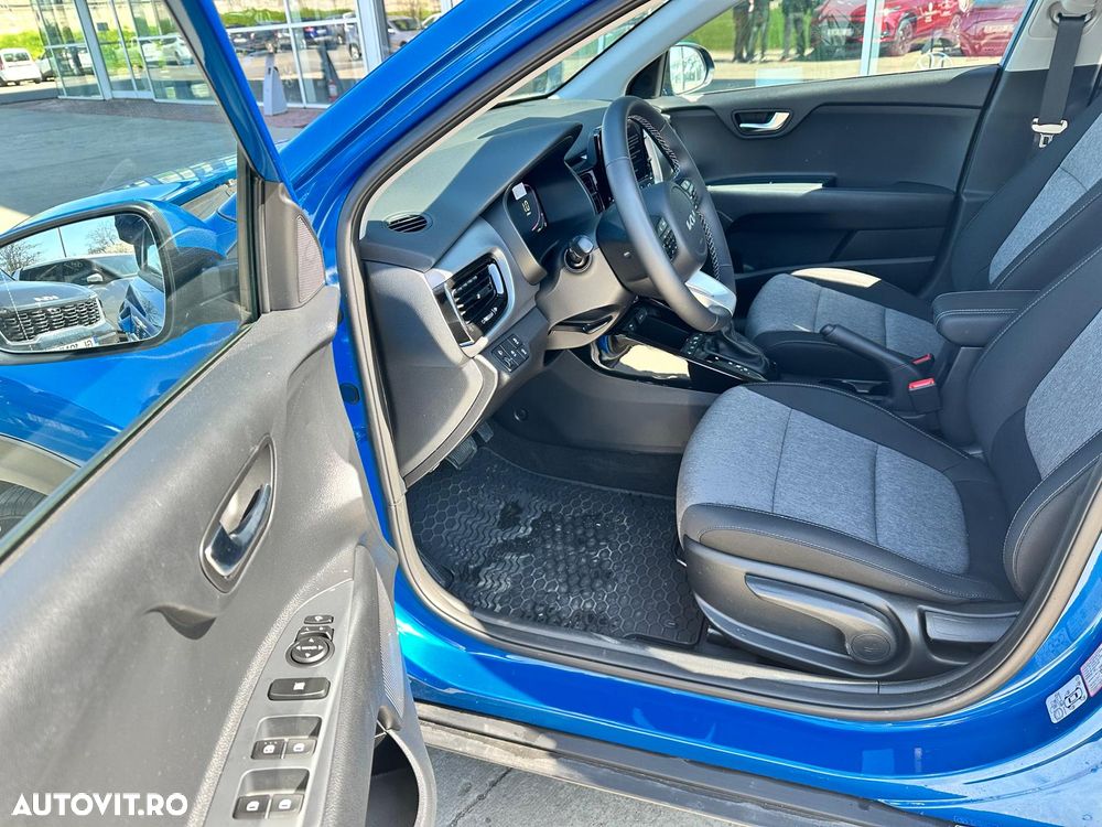 Kia Stonic 1.0 T-GDI 7DCT HP MHEV Urban - 13