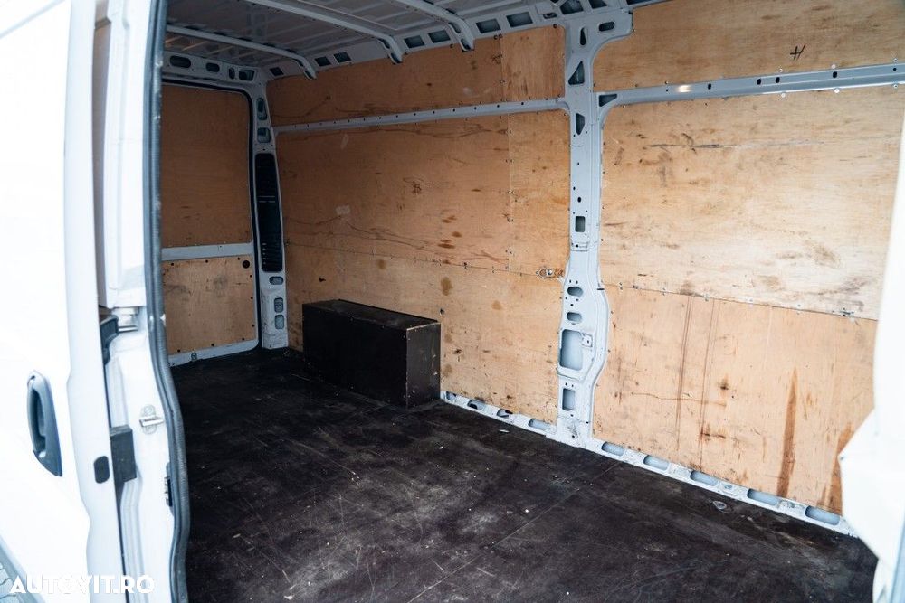 Opel movano - 14