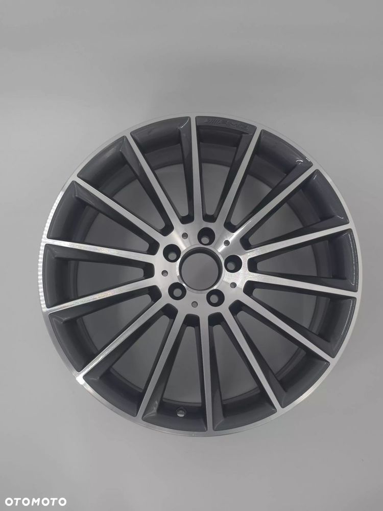 IDEALNY ORYGINALNY KOMPLET Felg Mercedes w213 20" 8J ET43 A2134012200 - 2