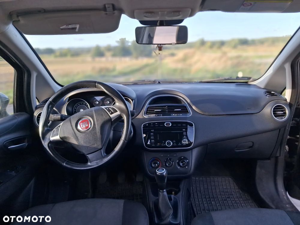 Fiat Punto - 10
