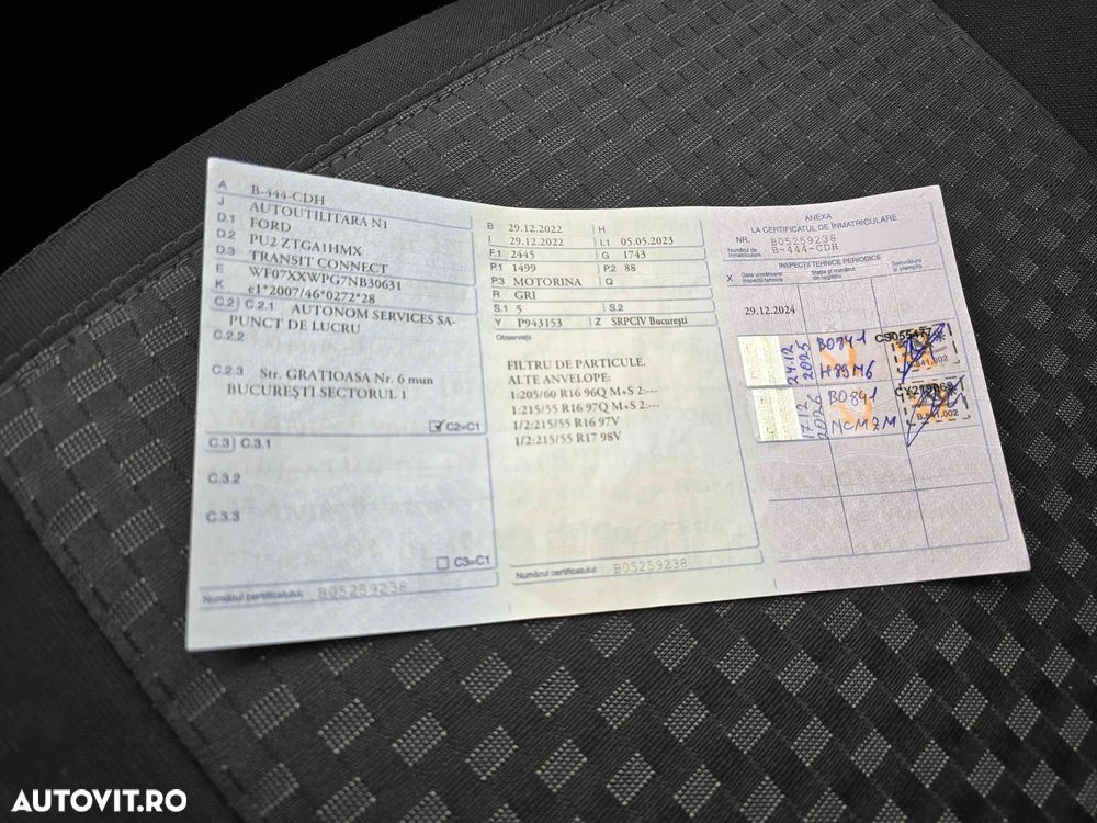 Ford Transit Connect - 17