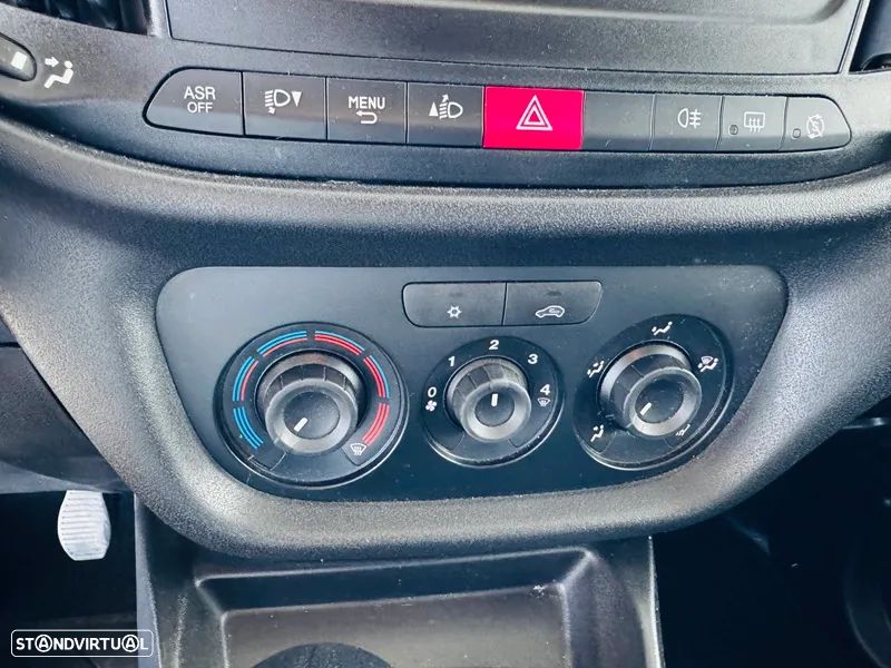Fiat Doblo 1.3 multijet - 21