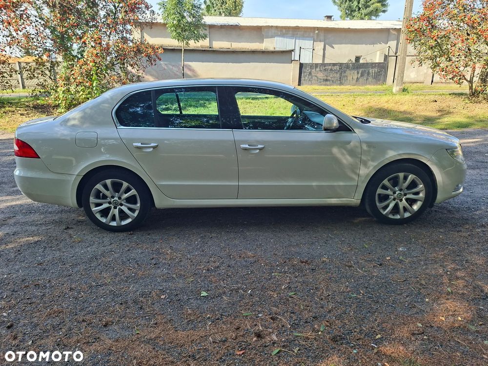 Skoda Superb 1.4 TSI Family - 4