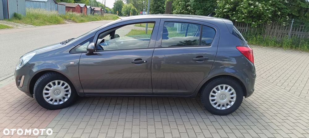 Opel Corsa - 4