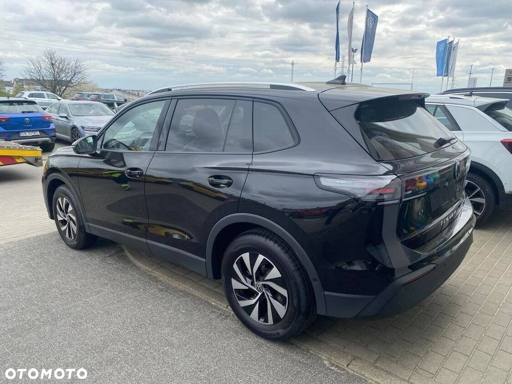 Volkswagen Tiguan - 2