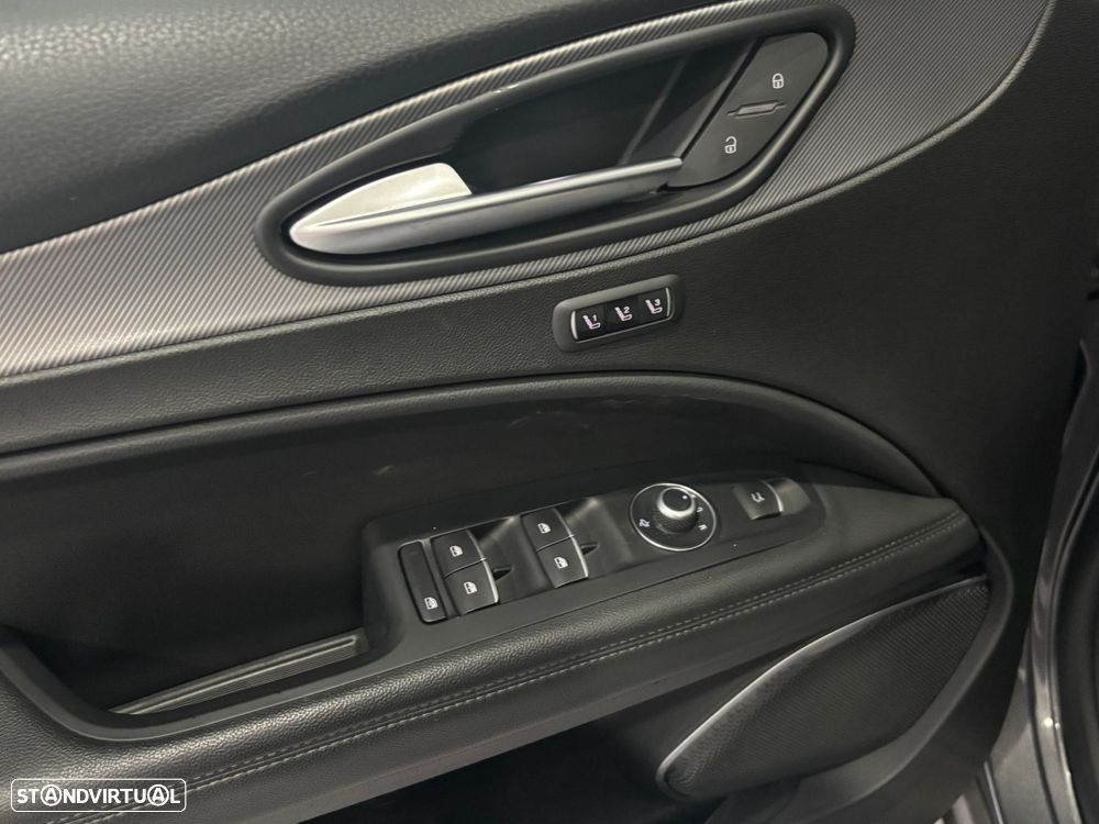 Alfa Romeo Stelvio 2.2 D Sprint AT8 - 20