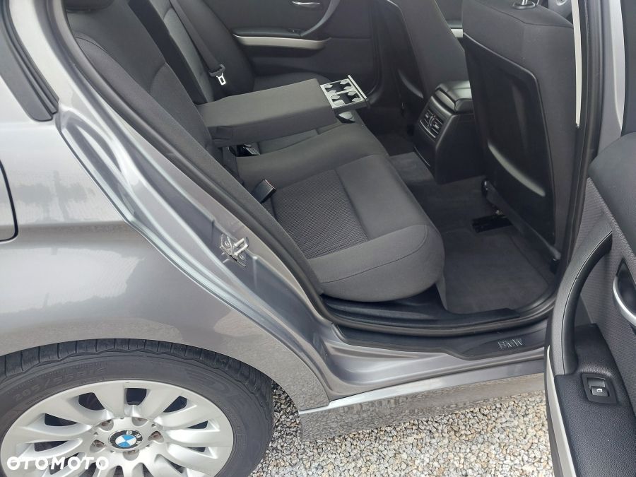 BMW Seria 3 320i Edition Lifestyle - 20