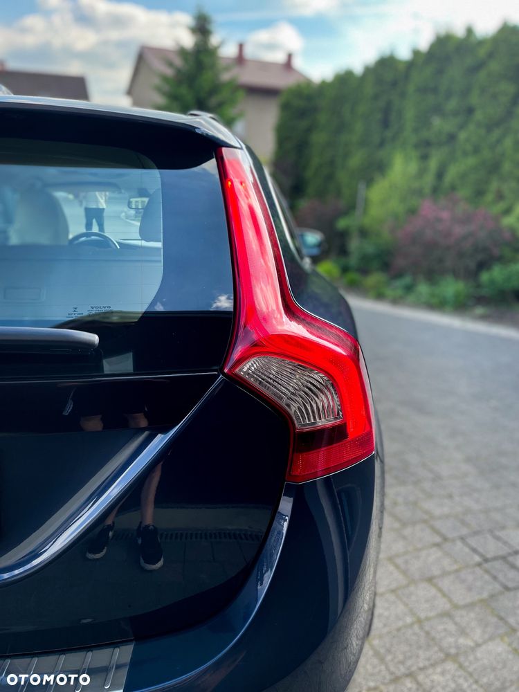 Volvo V60 D3 Momentum - 7