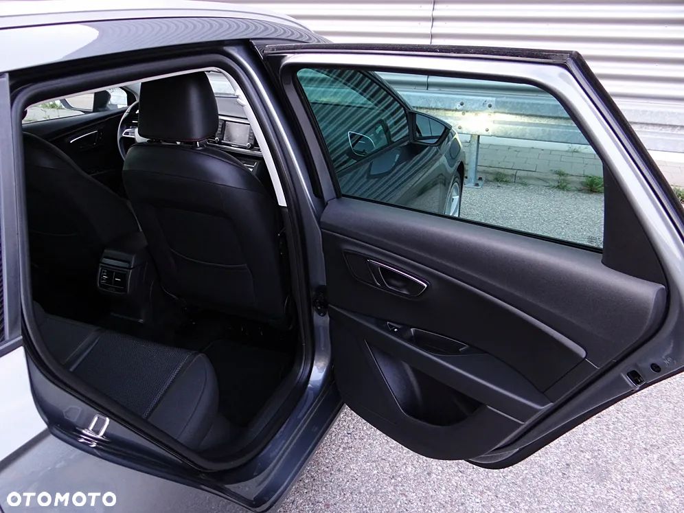 Seat Leon 2.0 TDI DPF DSG FR - 39