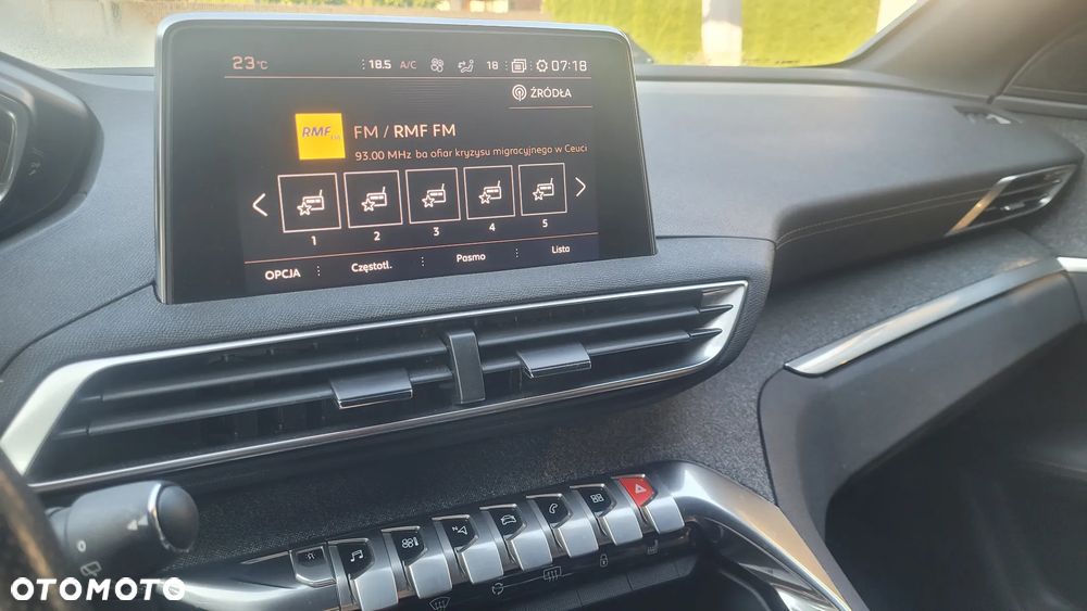 Peugeot 3008 PureTech 130 Stop & Start Allure - 18
