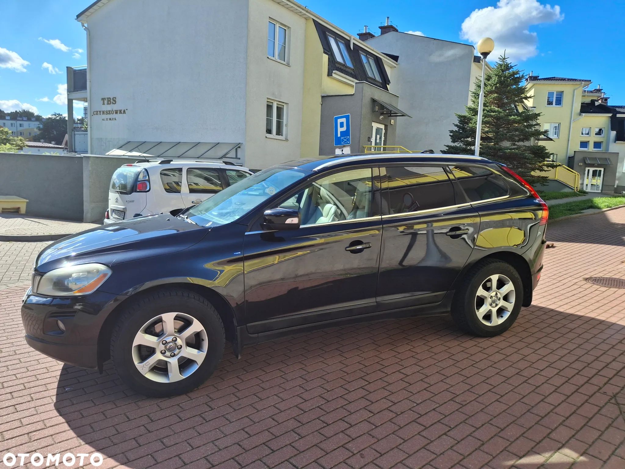 Volvo XC 60 2.4D AWD Momentum - 1