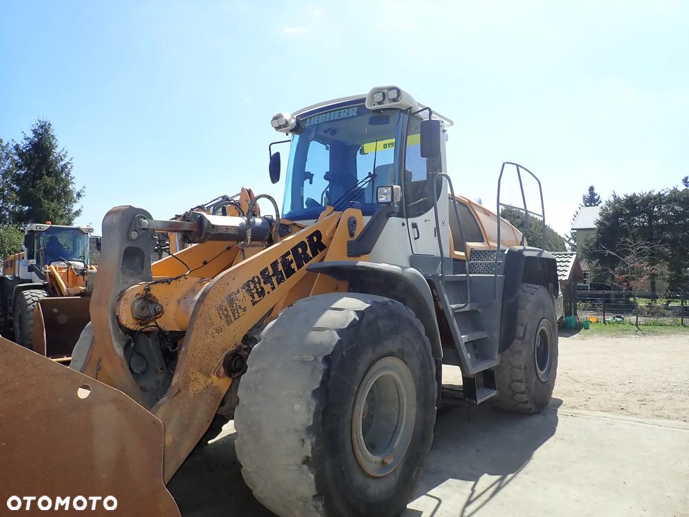 Liebherr L576 - 8