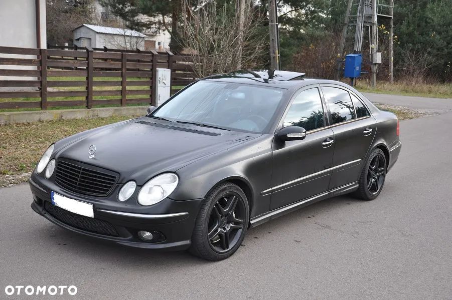Mercedes-Benz Klasa E 55 AMG - 1