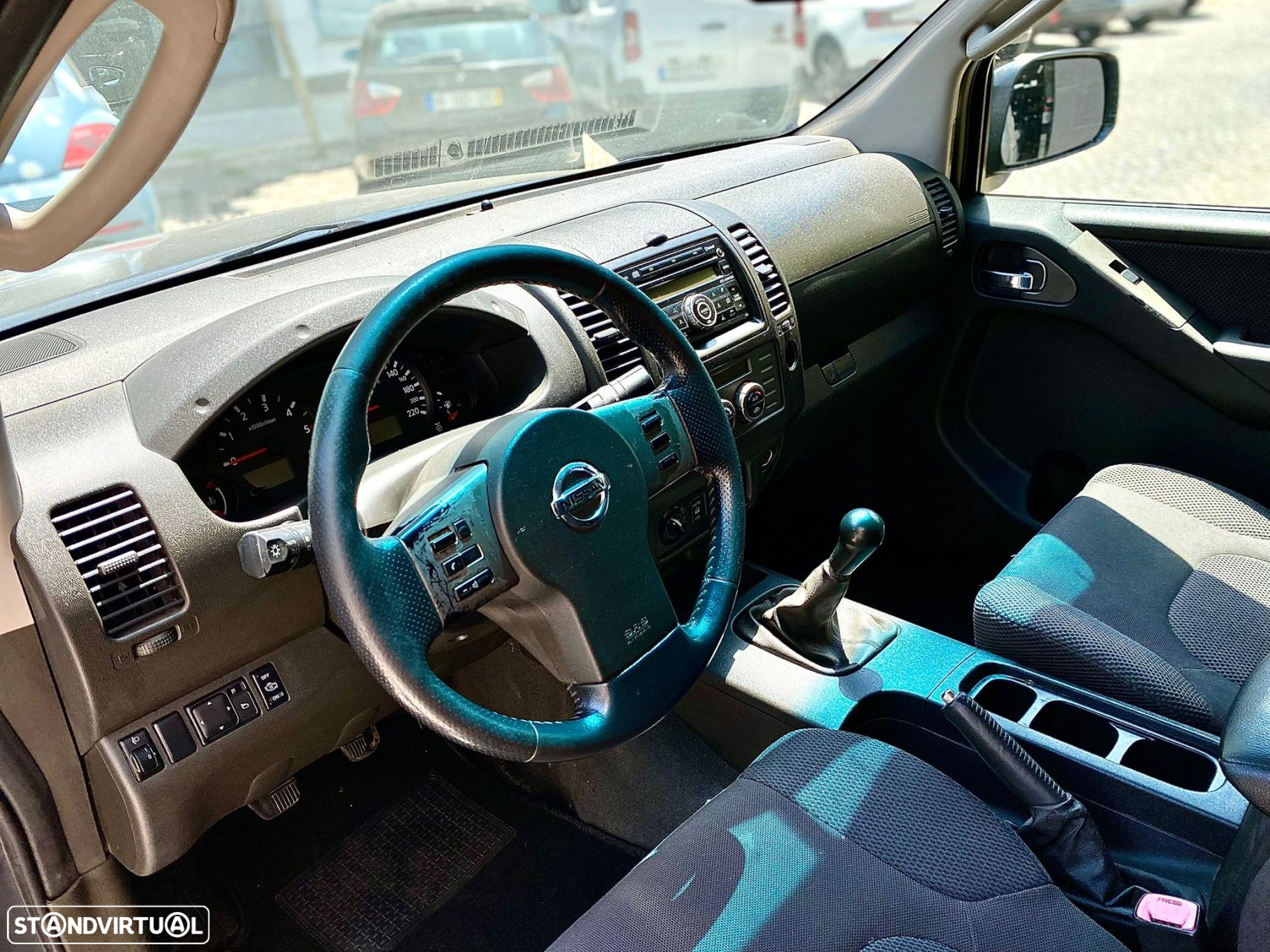 Nissan Navara 2.5 dCi CD LE Premium - 20