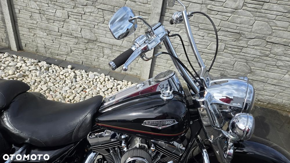 Harley-Davidson Touring Road King - 10