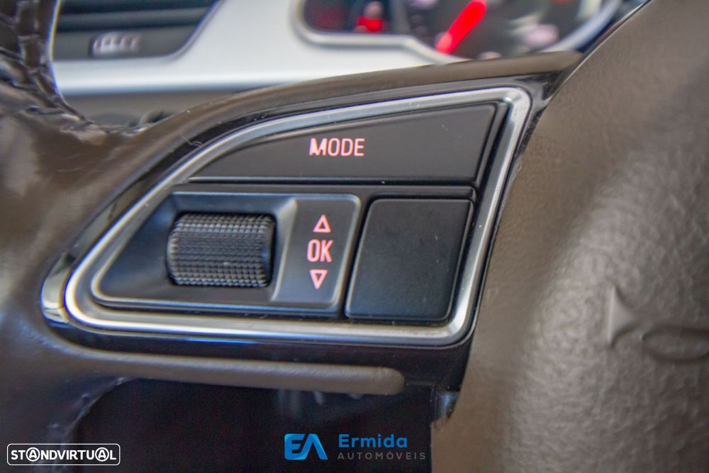 Audi A5 2.0 TDI Multitronic S-line - 43