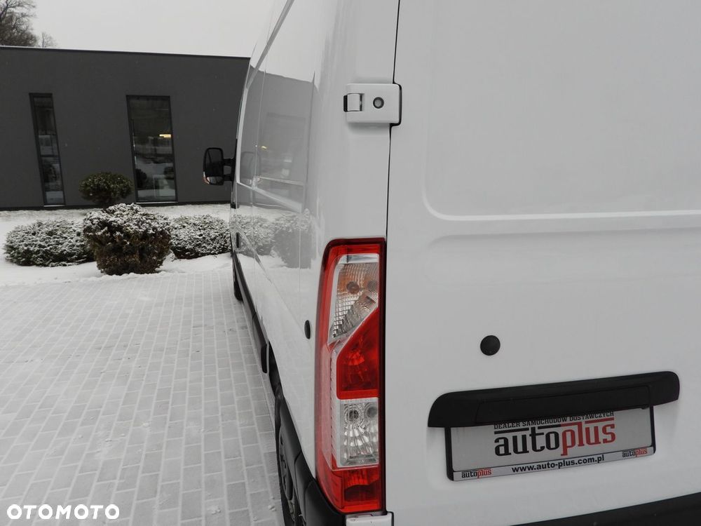 Renault MASTER FURGON CHŁODNIA  -10*C ZASILANIE 230V TEMPOMAT NAWIGACJA LEDY KLIMATYZACJA  150KM - 18