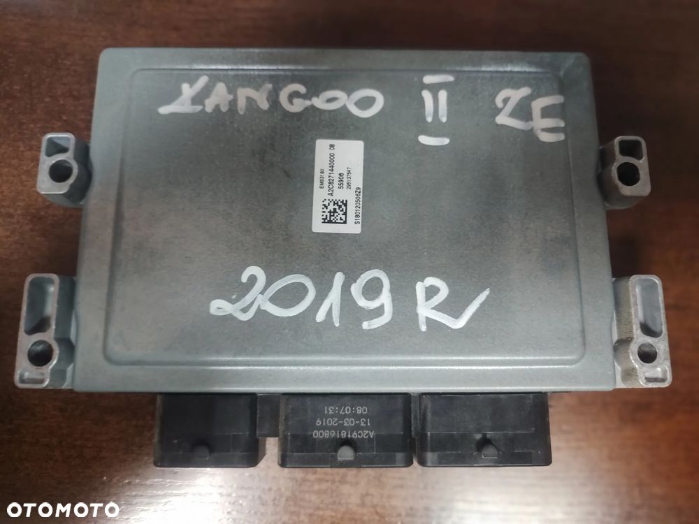 KANGOO II LIFT Z.E STEROWNIK SILNIKA 237D40258R - 3