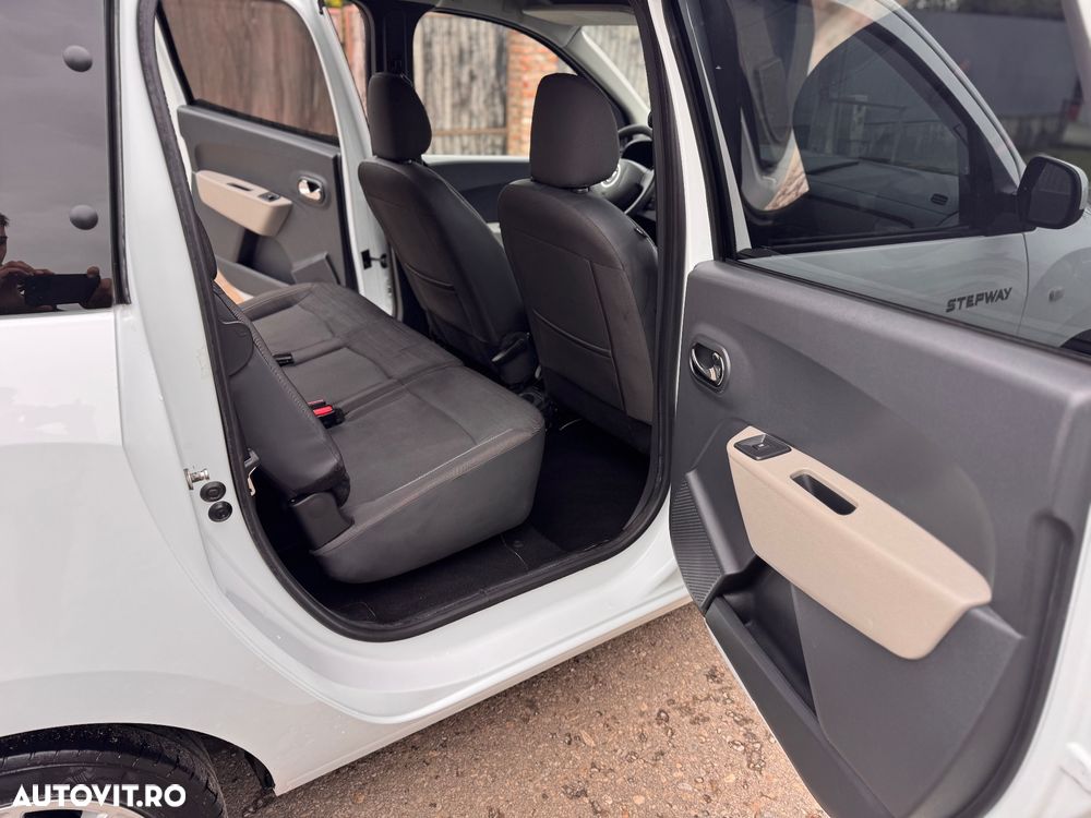 Dacia Lodgy dCi 110 Stepway - 10